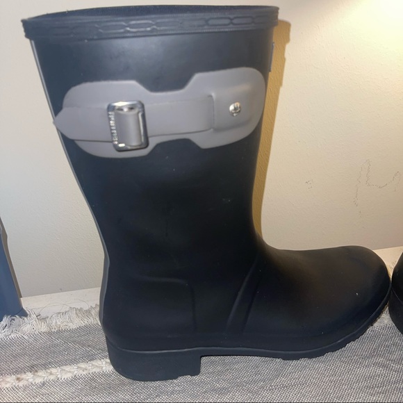 SOLD - Hunter Original Tour Short Packable Rain Boot - Picture 13 of 16